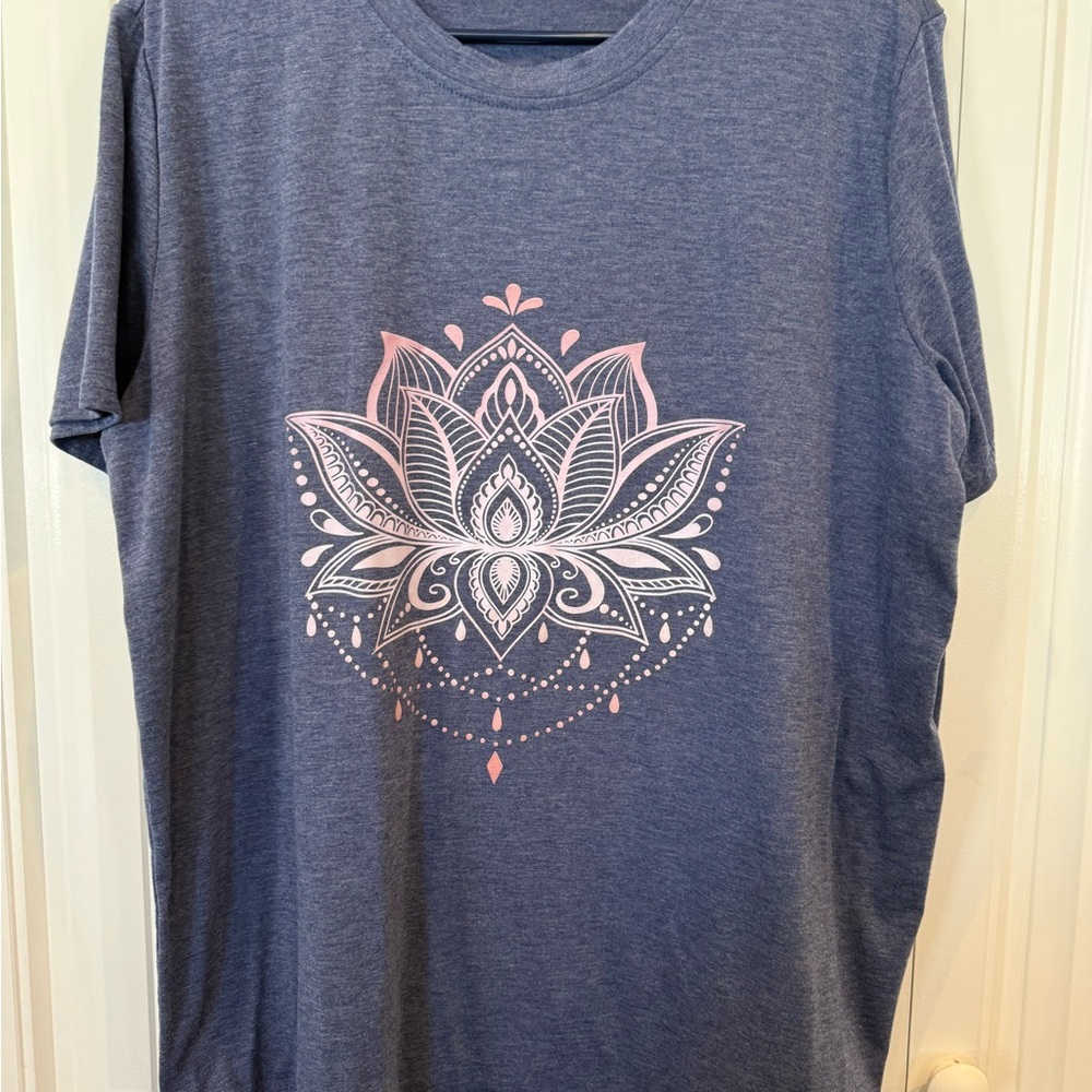 Blue Graphic Lotus Tee with Pink Print Size 2XL